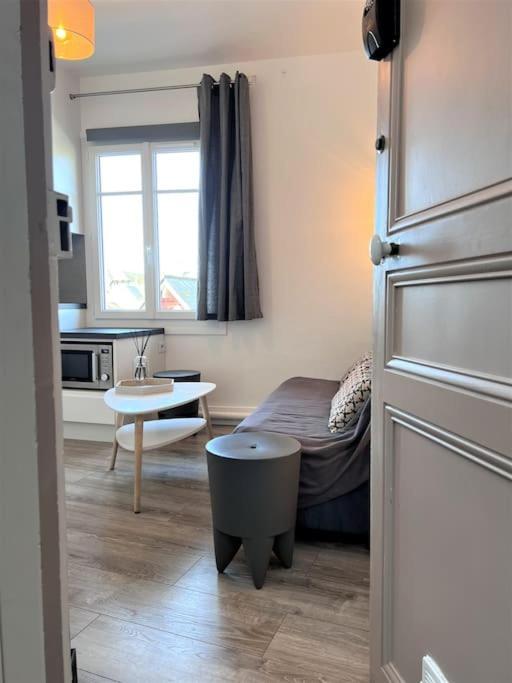 Le Cyrano, Deauville - App. T2 Proche De La Mer Eksteriør billede